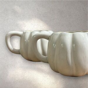 Anthropologie pumpkin mug set